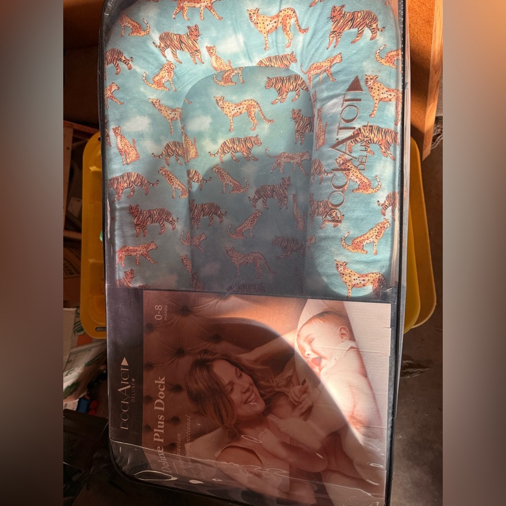 DockATot Deluxe+ Dock - Blue with Leopards